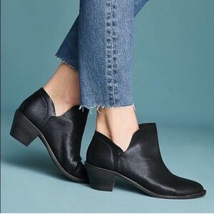 SOLD! Kelsi Dagger Black Brooklyn Kenmare Ankle Boots